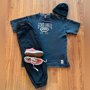 Y2K Ecko Untold. Baggy Skater Crackling 3D Effect Front & Back Graphic Tee